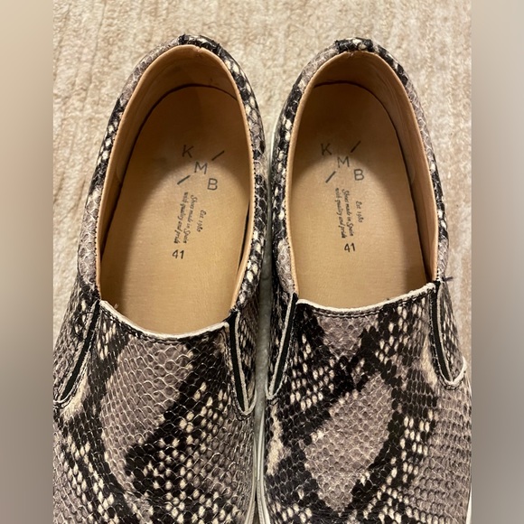 KMB Faux Snakeskin Slip-on Sneakers Size 41 - Picture 3 of 13